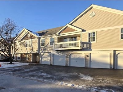 1241 Ballantrae Pl APT E, Mundelein, IL, 60060