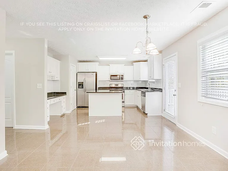 702 Sycamore Dr — Photo 11