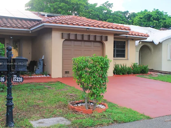 17320 NW 66th Pl, Hialeah, FL 33015