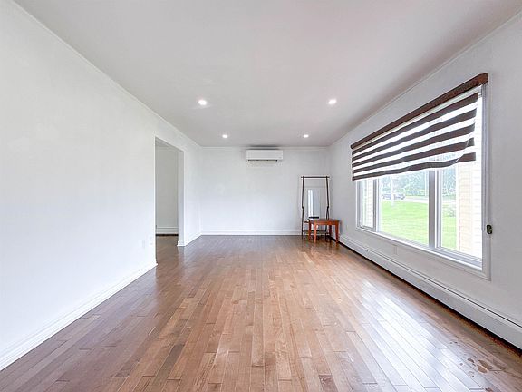5th image of 131 Bunbury Rd