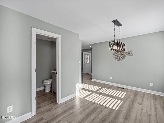 5th image of 391 Second Street