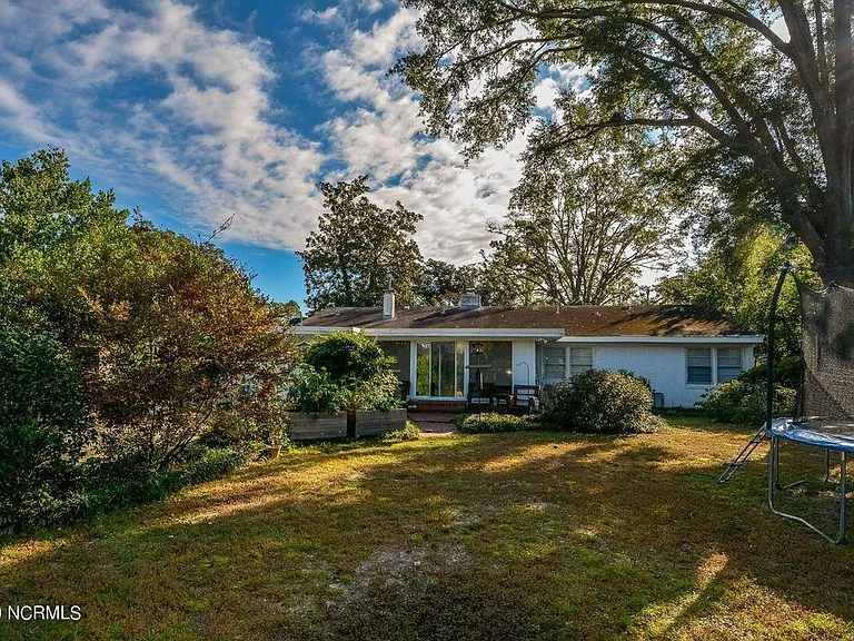1618 Country Club Rd — Photo 5