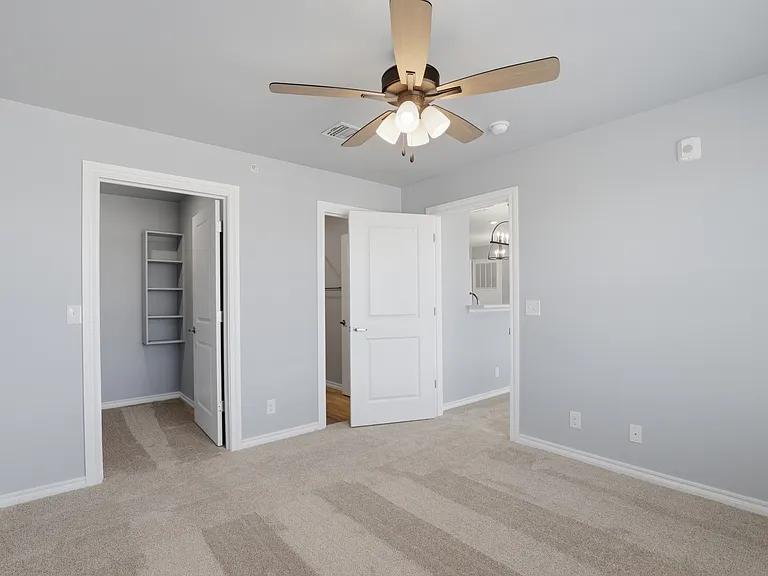 Villas at Rose Creek — Photo 21