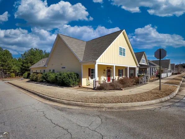 211 Tan Yard Rd, Social Circle, GA 30025