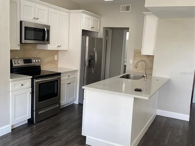 2558 Robert Trent Jones Dr #1424 — Photo 21