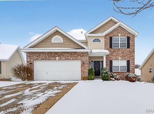105 Wabash Spur Dr, O'Fallon, MO 63366