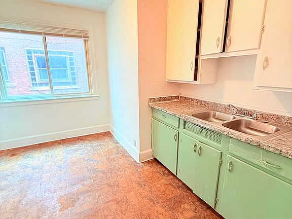 3rd image of 12032 Santa Rosa Dr APT 1