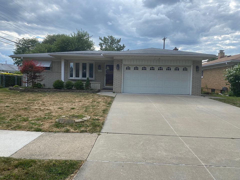 1st image of 28137 Aline Dr