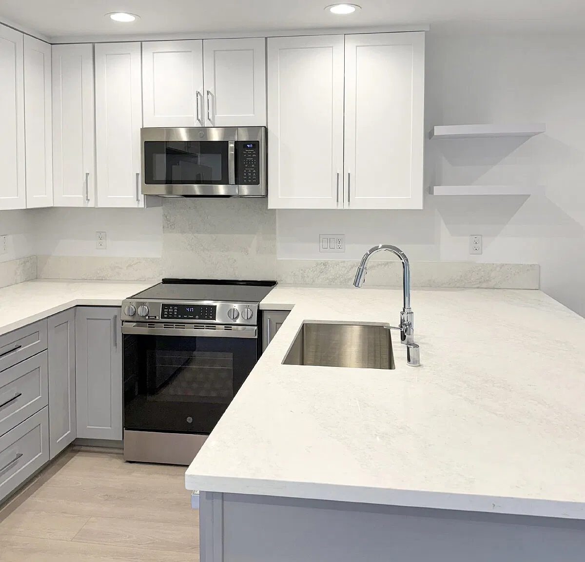 2 bed, 1.0 bath, $2,695 — Photo 3