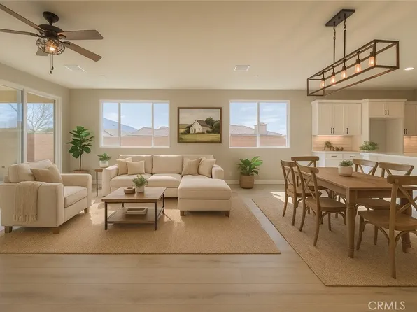 67813 Rio Vista Dr, Cathedral City, CA 92234