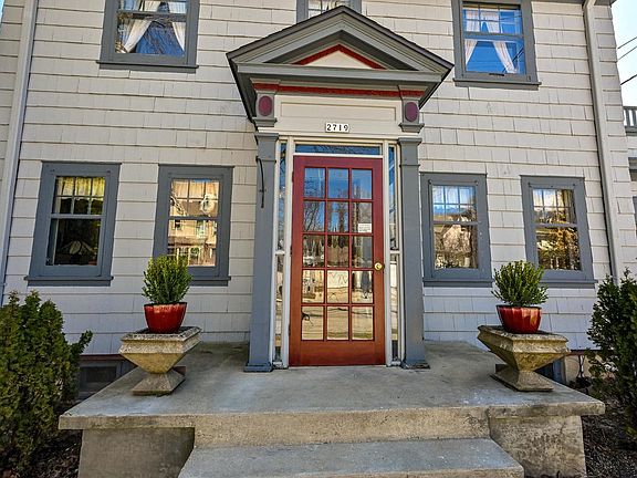 2nd image of 2719 East Locust STREET