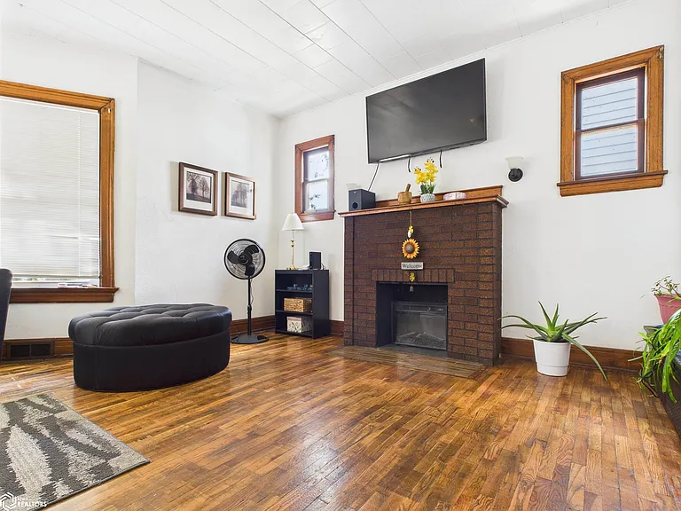 717 Franklin St — Photo 7