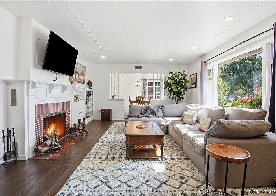 1st image of 4735 Oakwood Pl