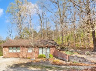 1929 Hyvista Dr, Pacific, MO 63069