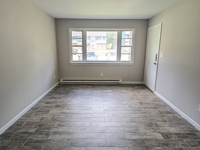 258 Birchfield Dr #2 — Photo 4