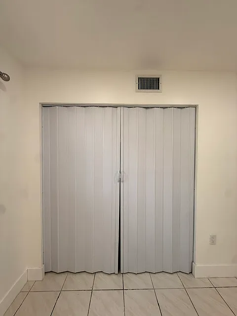 1 bed, $1,100 — Photo 3