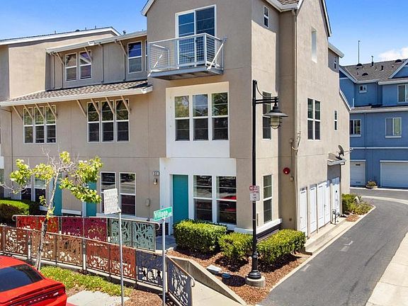 4th image of 312 Marina Way