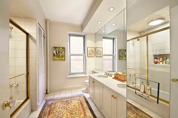 Sold by Town Residential | media 6