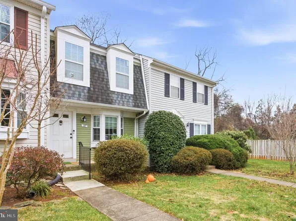 57 Bickel Ct, Sterling, VA 20165