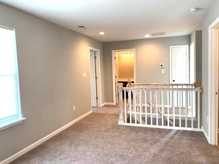 8188 Driftwood Loop — Photo 5