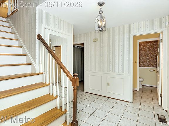 3rd image of 30635 Old Stream Rd
