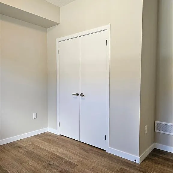 721 Dolph St N #2 — Photo 10