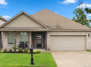 279 Oak Hampton Dr, Sulphur, LA 70665