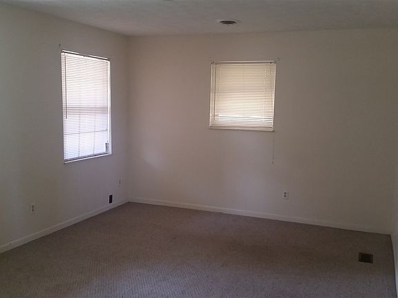 3rd image of 2305 Quillen Dr