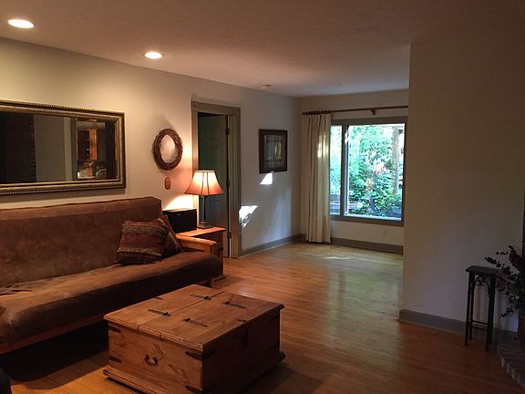 5th image of 121 Carolina Hills Dr
