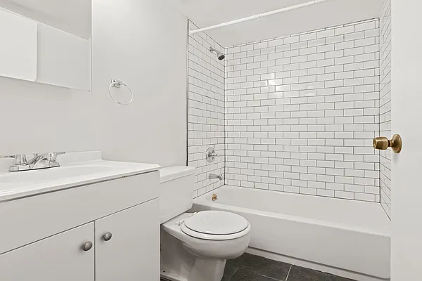 Rented by Compass | media 13