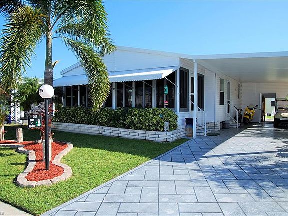 5th image of 215 Rainbow Dr
