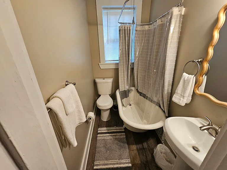 525 E Manning St #1 — Photo 4