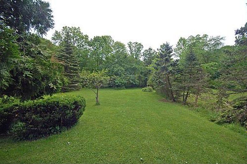 2nd image of 117 Pine Brook Rd