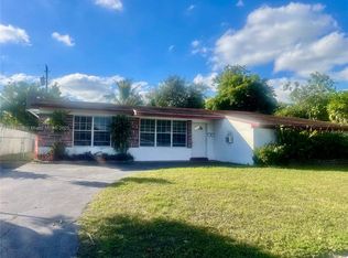 6510 Garfield St, Hollywood, FL 33024