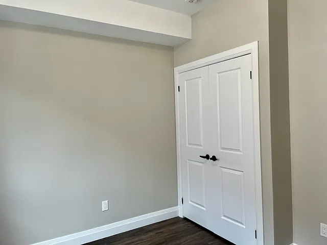 370 Edgehill Dr #2 — Photo 5