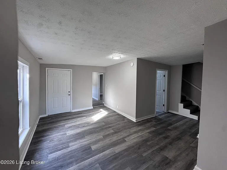 207 N 19th St — Photo 3