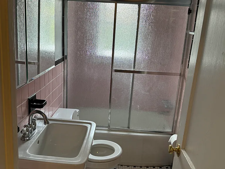 18 N Highland Ave #2A — Photo 6