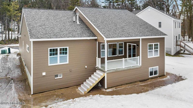 2nd image of 36 Wellington Court