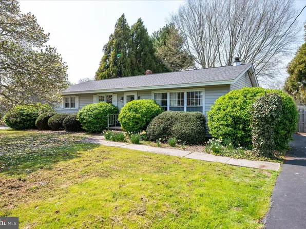 104 Esham Ave, Berlin, MD 21811