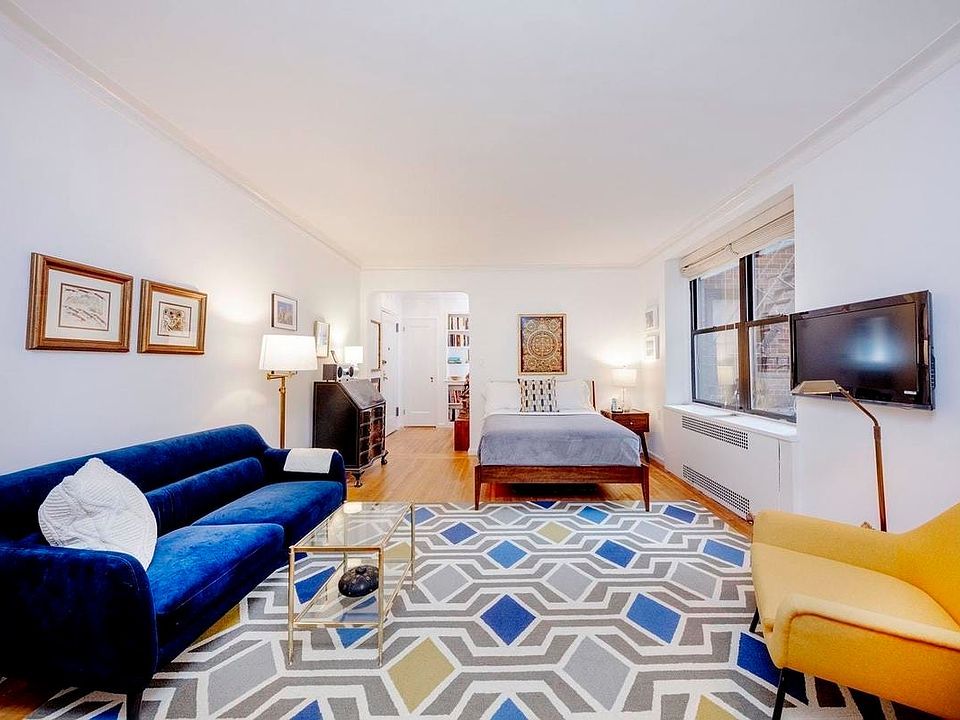 1st image of 290 6th Ave #3E