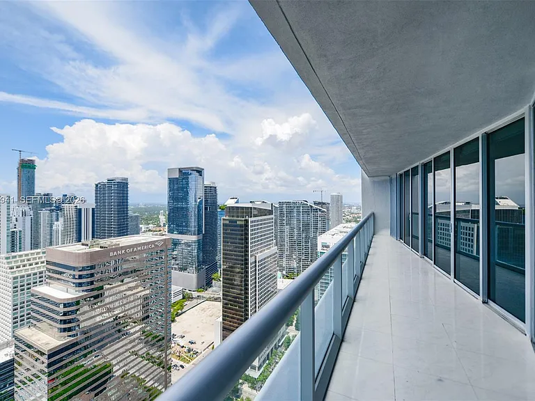 495 Brickell Ave #5205 — Photo 29