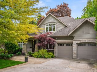 370 Christina Dr, Oakville, ON L6K1H6