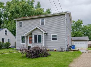 1513 Baker Dr, Kalamazoo, MI 49048