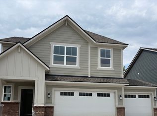 16947 Sandhurst Pl, Westfield, IN 46074