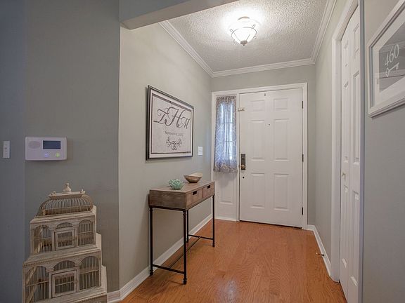 2nd image of 460 Briercliff Dr