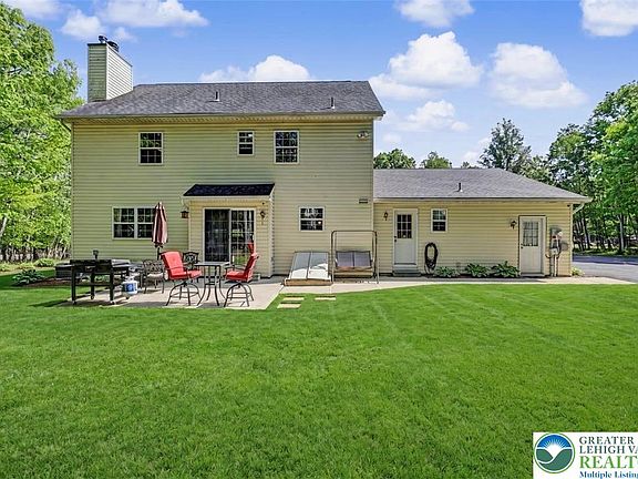 5th image of 915 Mundy Ln