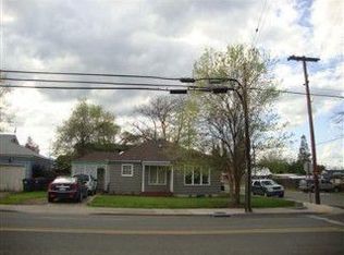 321 N Columbus Ave, Medford, OR 97501