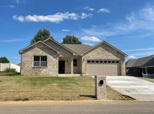 165 Tomahawk Blvd, Cadiz, KY 42211