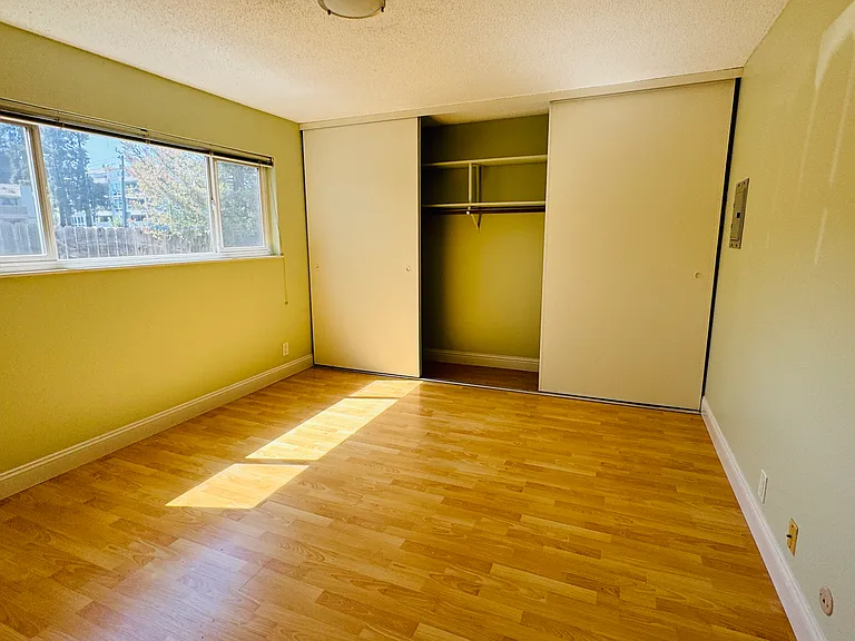 1855 Trinity Ave #9 — Photo 6