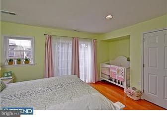 4th image of 1006 Dorrance St
